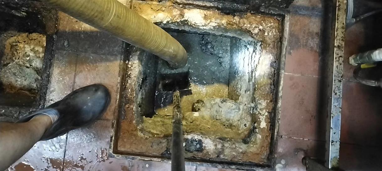 大田镇化油池清理-污水池清掏